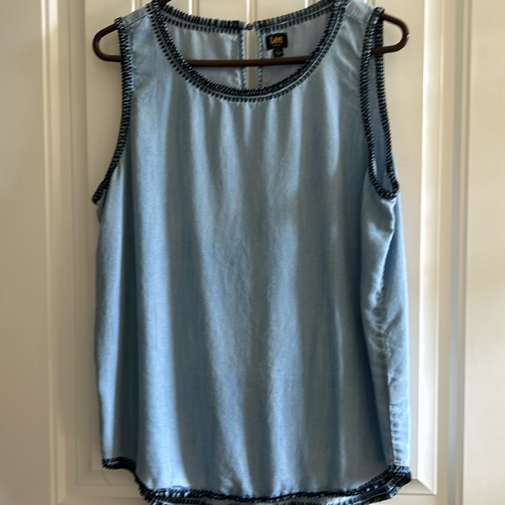 Lee Short Sleeve Top